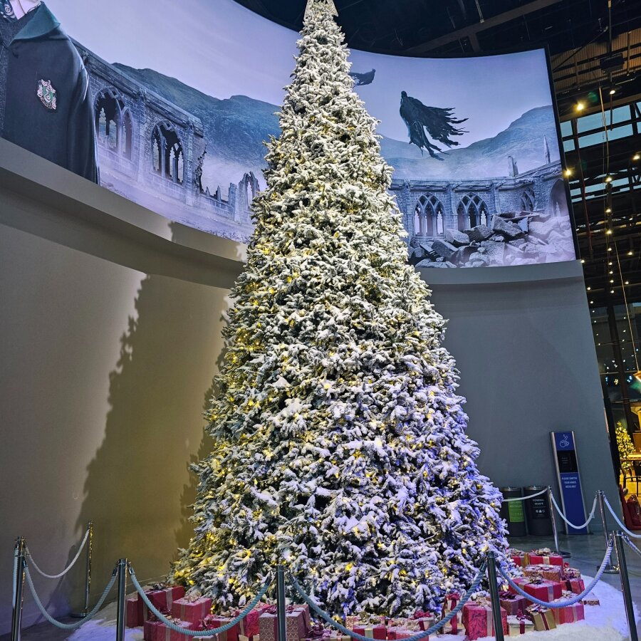 Large decorated Christmas tree at the Harry Potter Studio Tour